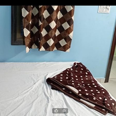 Maa Sharda Inn Hotel Maihar エクステリア 写真
